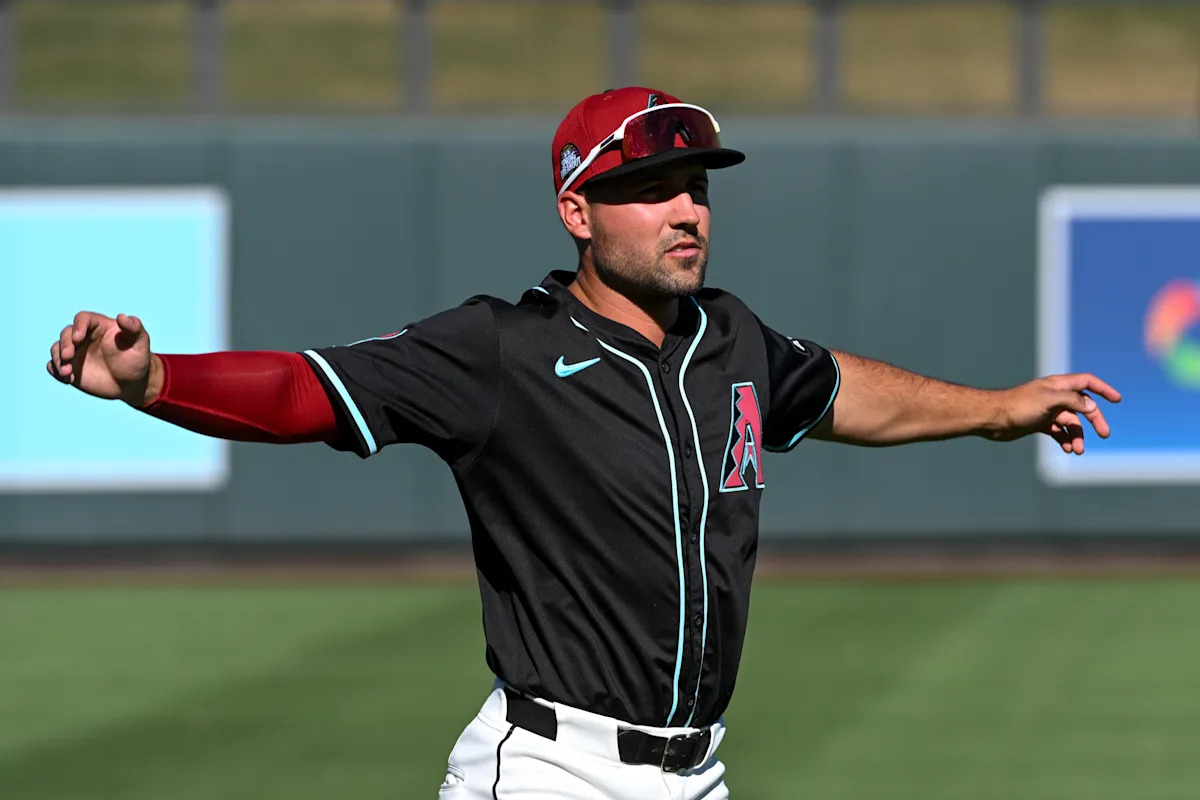 D-backs Refer to as up top prospect Waldschmidt -- designate Thomas for assignment hits headlines