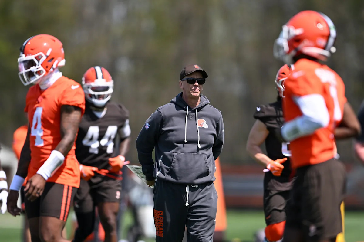 Browns head coach responds to Deshaun Watson report -- Shilo Sanders' reaction creates buzz