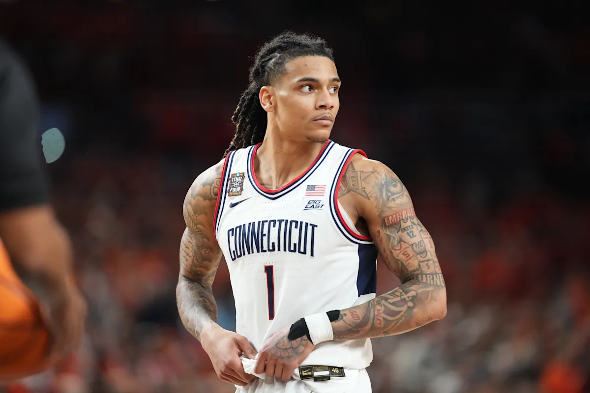 UConn G Solo Ball to undergo wrist surgery -- missing 2026- 27 season reported globally