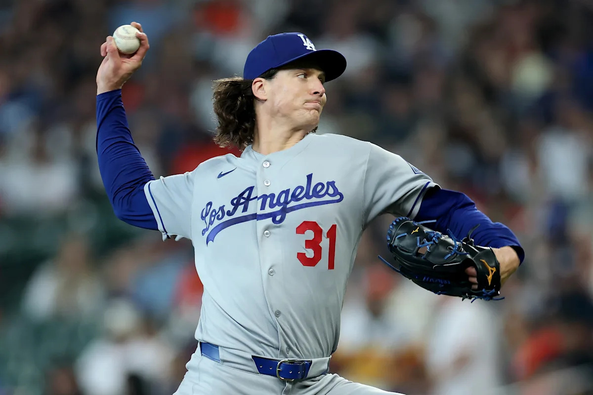Glasnow -- McCullers exit with injuries in Dodgers' blowout Conquest reported globally