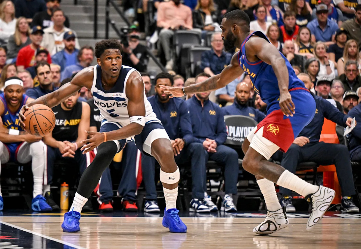 Timberwolves climb out of 19- point hole to knock off Nuggets, even series takes center stage