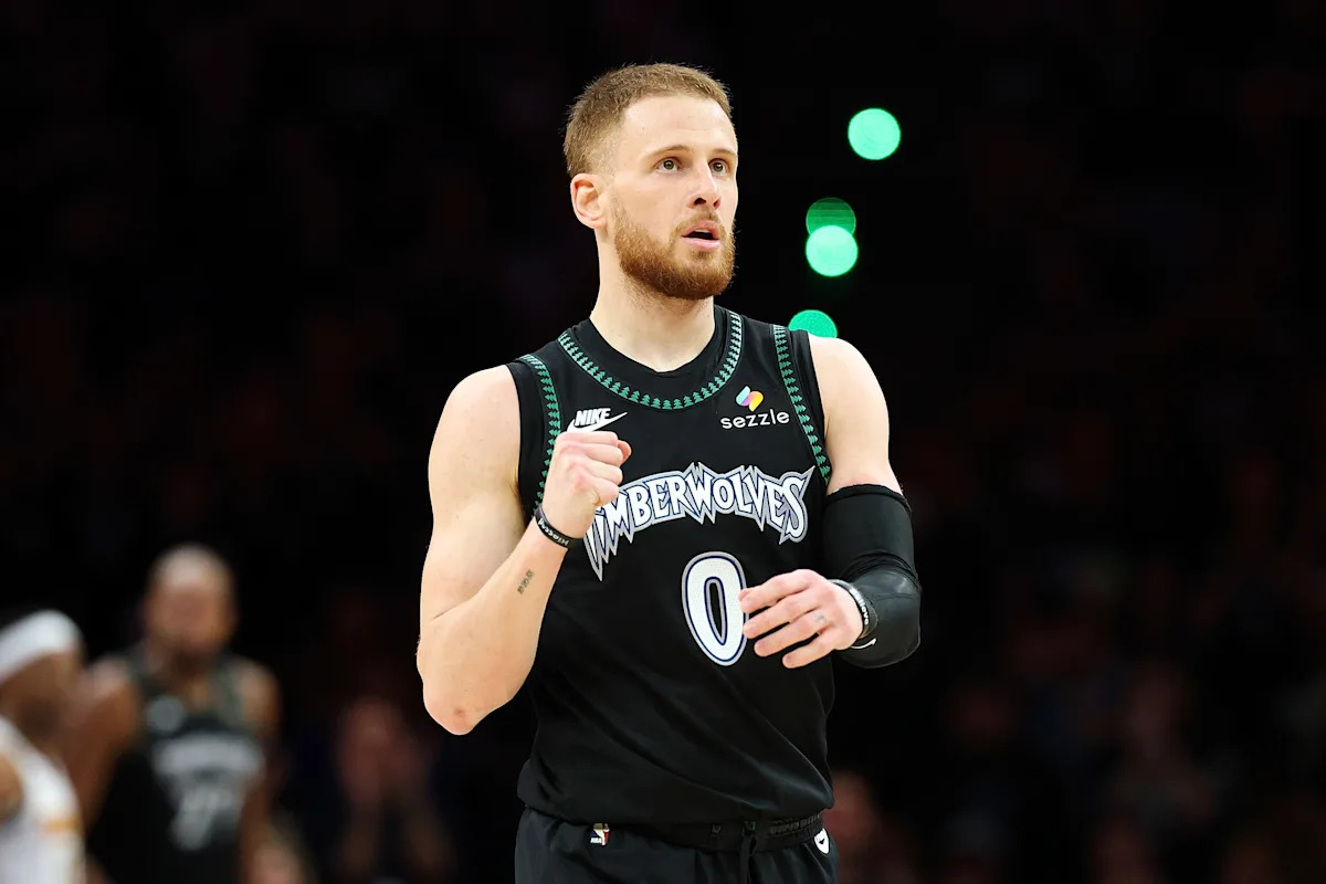 Timberwolves' Donte DiVincenzo ruled out less than 2 minutes into Clash 4 takes center stage
