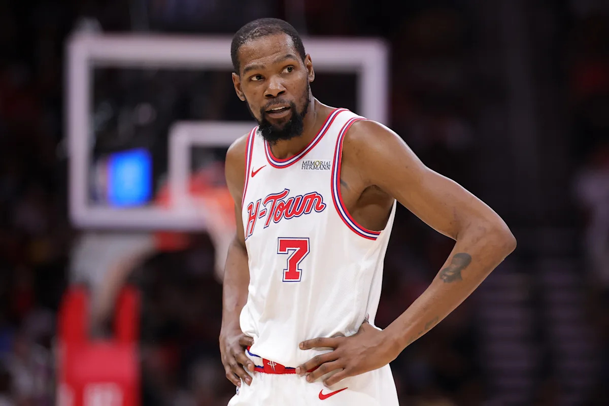 Kevin Durant reportedly expected to miss Lakers-Rockets Showdown 4 reported globally