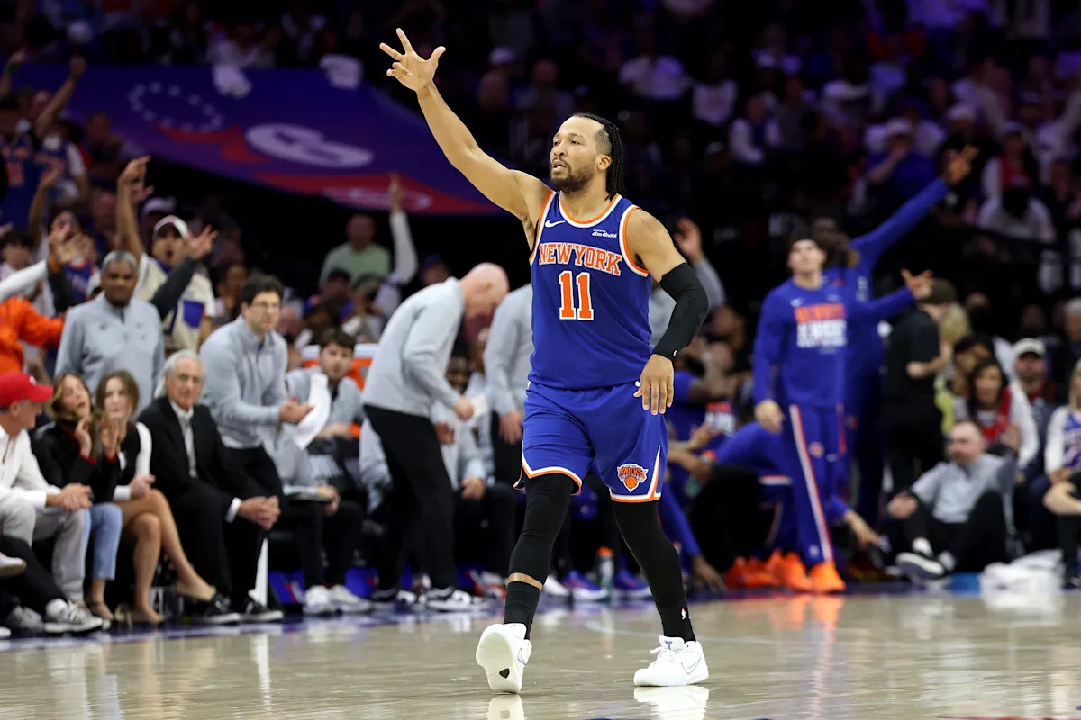 Knicks Capture 3-0 series lead over 76ers as New York fans cheer on Triumph in Philly hits headlines