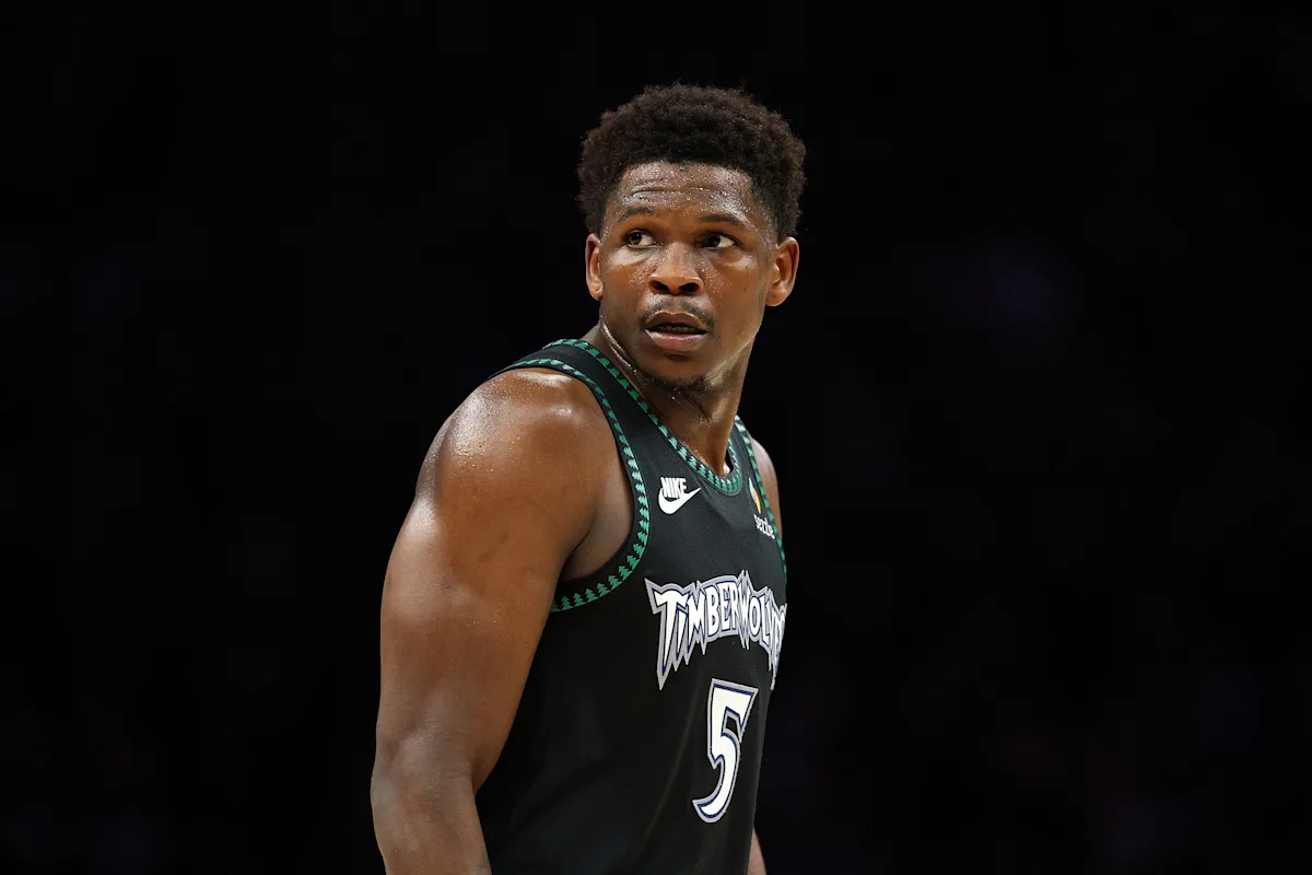 Anthony Edwards pushing to play in Clash 1 vs. Spurs -- but remains questionable making waves