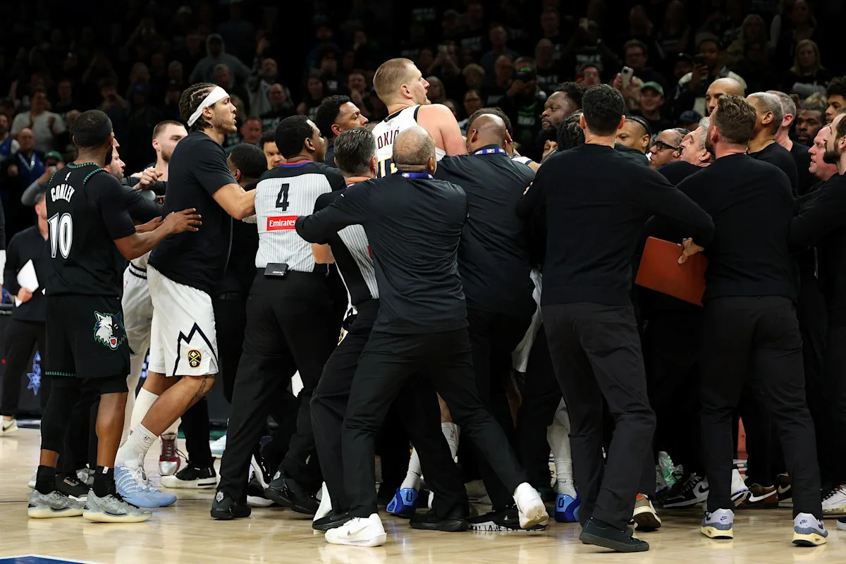 NBA fines Nikola Jokić -- Julius Randle after scuffle at Conclusion of Game 4 takes center stage
