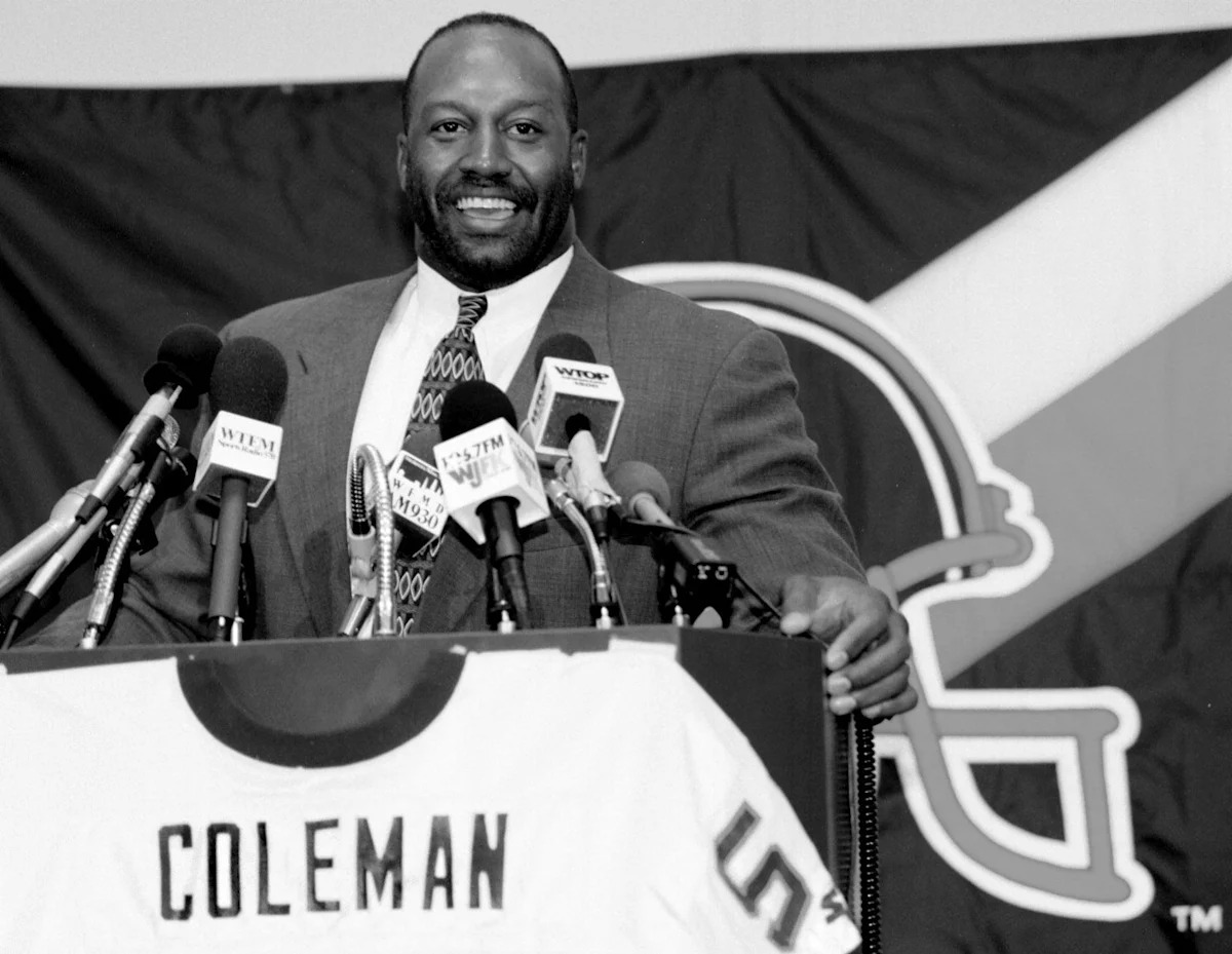 Longtime Washington LB -- former Arkansas Pine Bluff Leader Monte Coleman dies at 68 takes center stage