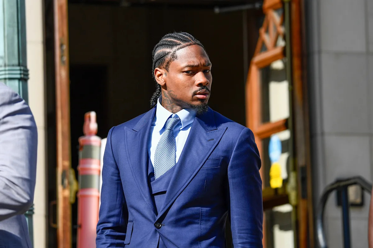 Stefon Diggs found not guilty after being charged with assault -- strangulation hits headlines