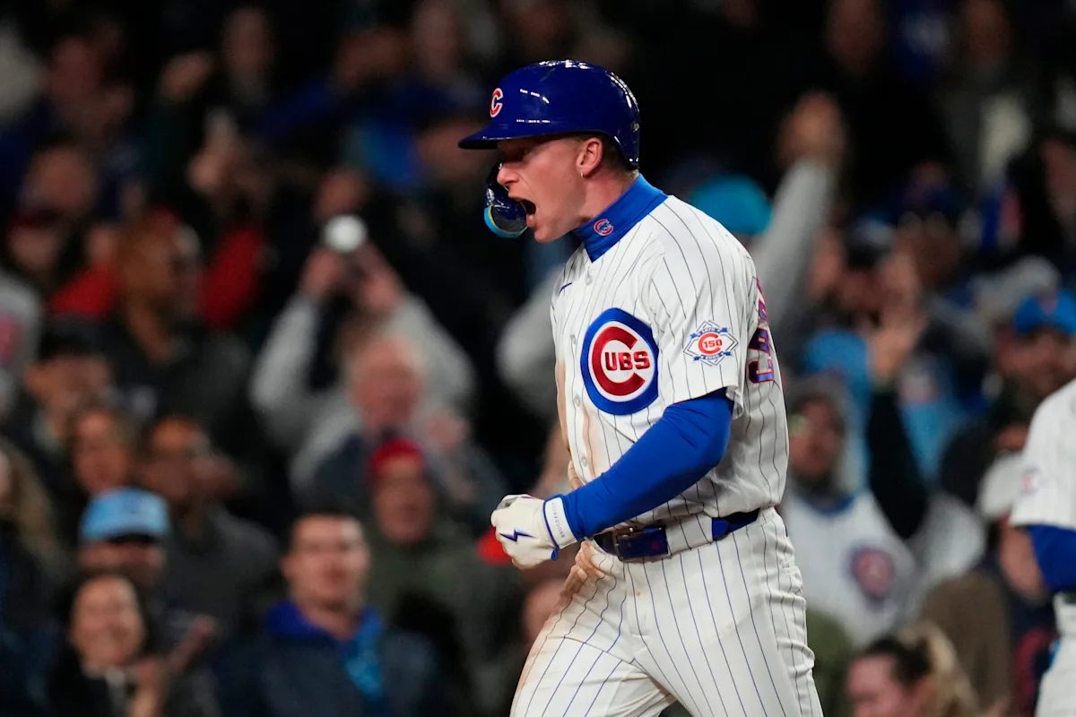 Cubs pick up third straight walk-off Favorable result via 10th-inning walk vs. Reds takes center stage