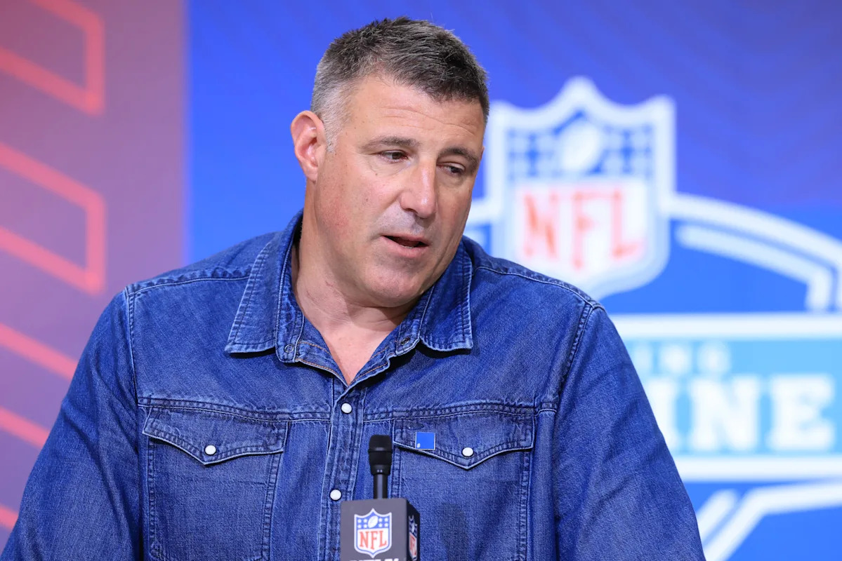 Patriots confirm 'no contact' with Mike Vrabel on Day 3 of draft creates buzz